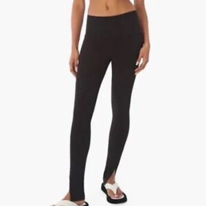 Weworewhat NWOT High waisted Black slide slit hem top fold Leggings woman’s M